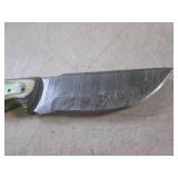 (FS) 8.25" Damascus Blade Knife wit...