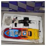 1:24 John Force NHRA Funny Car Die Cast