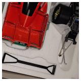 1:24 John Force NHRA Funny Car Die Cast