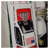 1:24 John Force NHRA Funny Car Die Cast