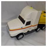 Pennzoil Semi and Delivery Trailer