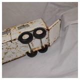 Ertl Horse Van Trailer