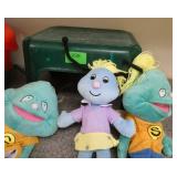 Rm 115 - 4 rocker seats, step stool and plush