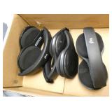 Rm 102 - 3 Bluetooth headphones