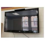 Office - LG TV  Model 50PQ30-UA