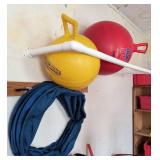 GymS- 2 bounce balls and a tunnel