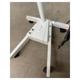 MSRP $5,000! Burton CoolSpot Exam Light – Ultra Bright 60,000 Lux  Powerful, clean white light that lets you see true, natural colors during exams or minor procedures. Great condition for serious cl