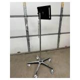 Medical Instrument Stand – iPad / Device Mount with Mobile Base  Sturdy stand with 5-leg base and dual-wheel casters for smooth mobility. Stainless steel pole and top mount hold iPads or other equip