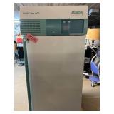 MSRP $7,000! Hettich HettCube 400 Lab Incubator – 400L  Large, easy-to-use incubator for growing cell cultures & samples. Digital controls, stainless steel shelves, even airflow to keep samples 
