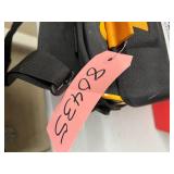 MSRP $2,500! Medtronic Physio-Control LIFEPAK Defibrillator Easy-to-use with voice and graphic prompts. Comes with soft carrying case & hard storage case for supplies. Works However Needs Battery 