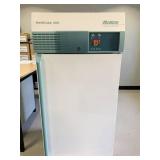 MSRP $7,000! Hettich HettCube 400 Lab Incubator – 400L  Large, easy-to-use incubator for growing cell cultures & samples. Digital controls, stainless steel shelves, even airflow to keep samples 