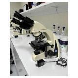 WOW MSRP $2400 LW Scientific I-4 Infinity Medical Grade Laboratory Power Lighted Binocular Microscope with 4 Objectives - Great Working Condition!