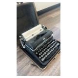 Royal Touch Control Portable Typewriter