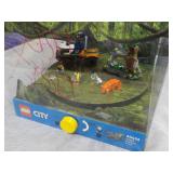 LEGO City Jungle Rotating Explorer ...