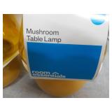 2 Room Essentials Table Lamps 8" He...