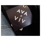 4 AVIA VIV size women