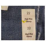 4 AVIA VIV size women