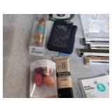 Beauty Organizers, Make Up, Razors ...