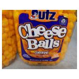 2 Jugs 23 oz each UTZ Cheese Chedda...