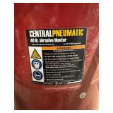Central Pneumatic  40 Ib. Abrasive Blaster