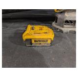 DEWALT 20V MAX XR Brushless Cordless Blower With Long Nozzle & Battery