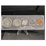 Union State Bank Coin Set - Monona, IA - 5 U.S. Coins in Display Case