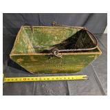 Jersey Grain Company Wooden Grain Crate - Vintage Green with Rope Handle