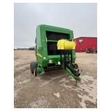 John Deere 567 Baler