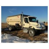 2022 INTERNATIONAL HV FEED TRUCK