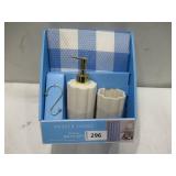NEW Draper James 15-Piece Bath Set - Blue/White