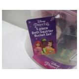 NEW Licensed Products Disney Princess 5 Piece Bath Squirters Bucket Set