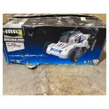 HART 40-Volt Cordless Brushless 20-inch Push Mower Kit, (1) 4.0Ah Lithium-Ion Battery (1) Charger