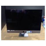 Apple iMacPro1,1 A1862 // INTEL XEON W-2140B 3.2 Ghz // 32GB DDR4 // 1TB SSD // Includes IOS and CAB-AC power cable // crack in screen