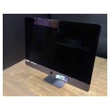Apple iMacPro1,1 A1862 // INTEL XEON W-2140B 3.2 Ghz // 32GB DDR4 // 1TB SSD // Includes IOS and CAB-AC power cable // crack in screen