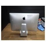 Apple iMac14,2 A1419 ME088LL/A // INTEL CORE I5-4570 3.2 Ghz // 16GB DDR3 SDRAM // 1TB SSD // Includes IOS and CAB-AC power cable // Chip in the edge of the screen