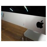 Apple iMac15,1 A1419 MF885LL/A // INTEL CORE I5-4590 3.3 Ghz // 16GB DDR3 SDRAM // 1TB SSD // Includes IOS and CAB-AC power cable
