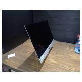 Apple iMac15,1 A1419 MF885LL/A // INTEL CORE I5-4590 3.3 Ghz // 16GB DDR3 SDRAM // 1TB SSD // Includes IOS and CAB-AC power cable