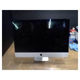 Apple iMac 19,1 A2115 // INTEL(R) CORE(TM) I5-8600 CPU @ 3.10GHZ // 16GB DDR4 SDRAM // 500GB SSD // Includes IOS CAB-AC and power cable // scuff/crack in the screen