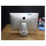 Apple iMac 19,1 A2115 // INTEL(R) CORE(TM) I5-8600 CPU @ 3.10GHZ // 16GB DDR4 SDRAM // 500GB SSD // Includes IOS CAB-AC and power cable // scuff/crack in the screen