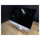 Apple iMac15,1 A1419 MF885LL/A // INTEL CORE I5-4590 3.3 Ghz // 16GB DDR3 SDRAM // 1TB SSD // Includes IOS and CAB-AC power cable