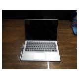 HP Elite x2 1012 G2 // INTEL(R) CORE(TM) I5-7200U CPU @ 2.50GHZ // 8GB RAM // 256GB SSD // No power adapter // Minor keymarks are visible on screen