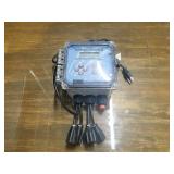 Walchem WDT410-1N8U  is a model within the WDT400/410 series of microprocessor-based cooling tower conductivity controllers designed for water treatment applications.