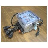 Walchem WDT410-1N8U  is a model within the WDT400/410 series of microprocessor-based cooling tower conductivity controllers designed for water treatment applications.