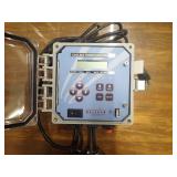 Walchem WDT410-1N8U  is a model within the WDT400/410 series of microprocessor-based cooling tower conductivity controllers designed for water treatment applications.