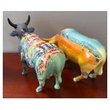DR - Goebel Artis Orbis Vase and 2 Cow Parade Figurines
