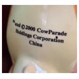 DR - Goebel Artis Orbis Vase and 2 Cow Parade Figurines