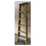 G - Louisville Aluminum Ladder