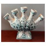 DR - Beautiful Delft Tulipiere Vase