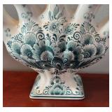 DR - Beautiful Delft Tulipiere Vase