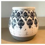 LL - Ceramic Pot - White Glaze with Black Damask Pattern